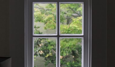 gray wooden windowpane